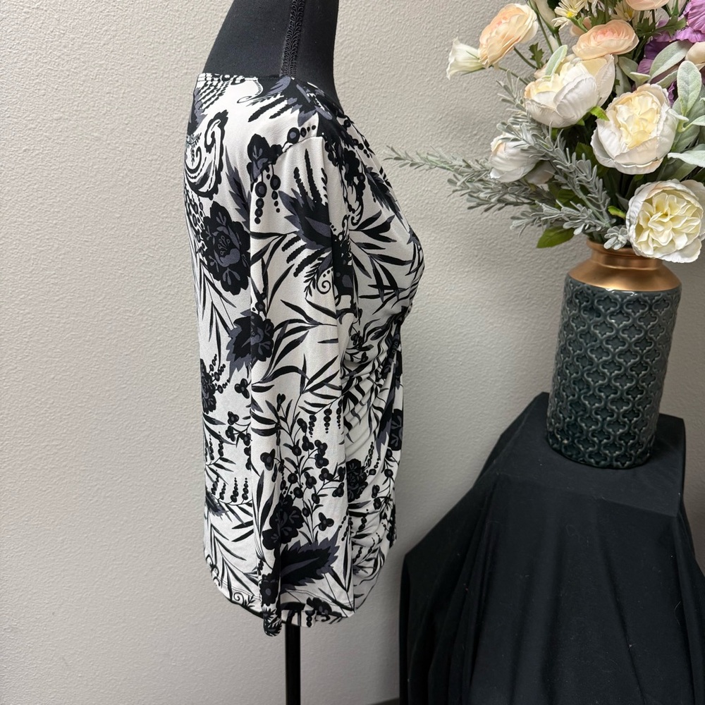 Cato Black White Floral Ring Front V-Neck 3/4 Sleeve Blouse L - Picture 4 of 8